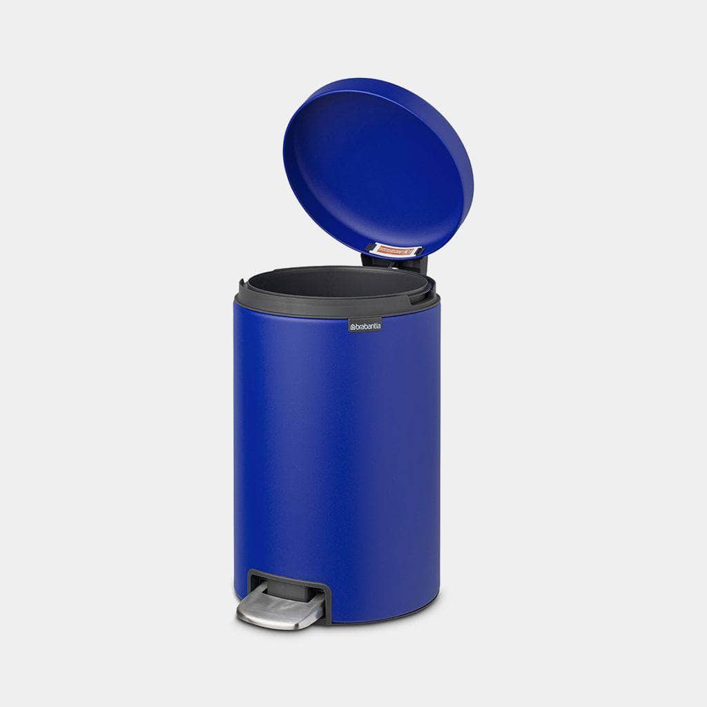 Kitchenware  -  BBNTIA NEWICON PEDAL BIN 12 LITRE PLASTIC BUCKET POWERFUL BLUE  -  60007559