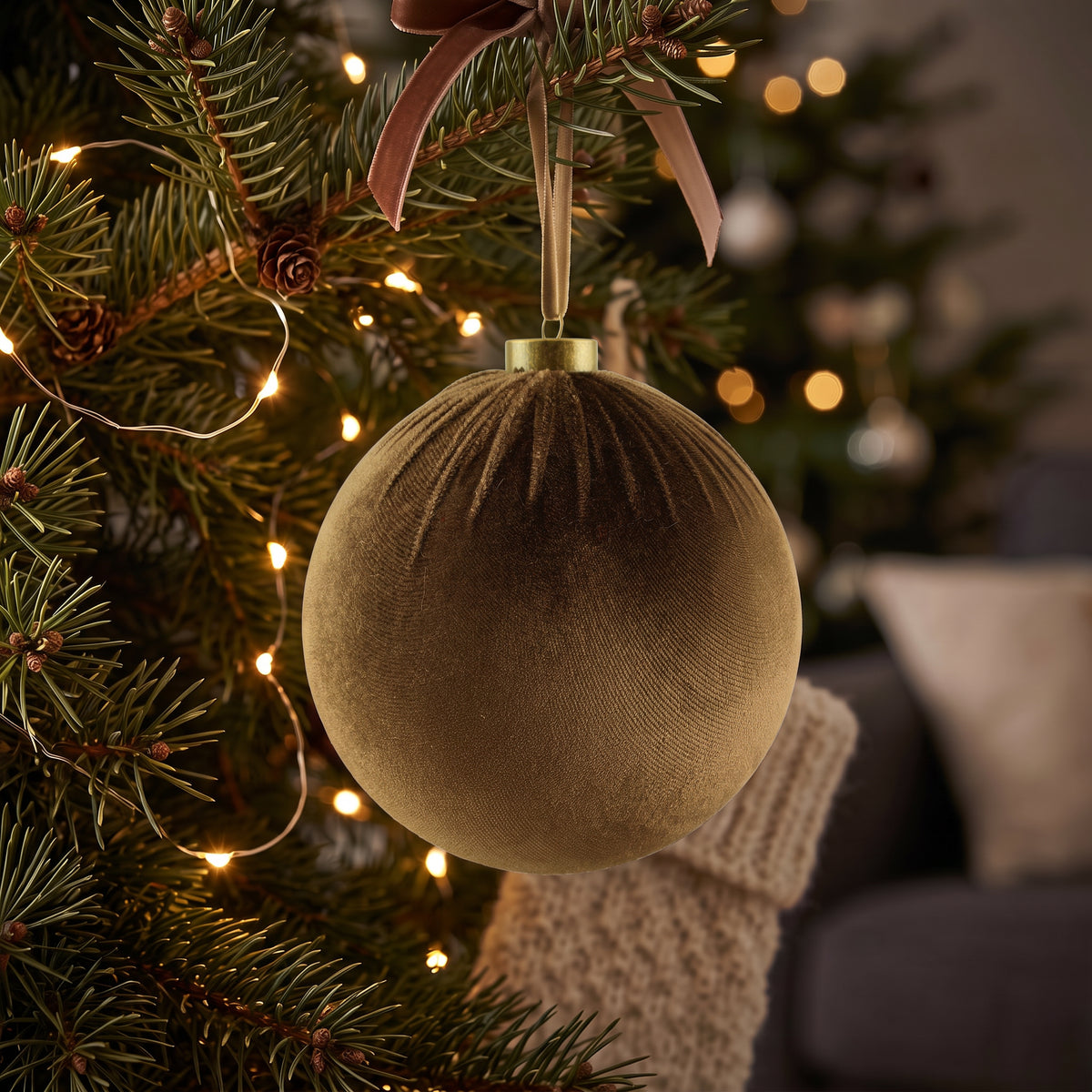 Velvet Bauble - Brown - 15cm