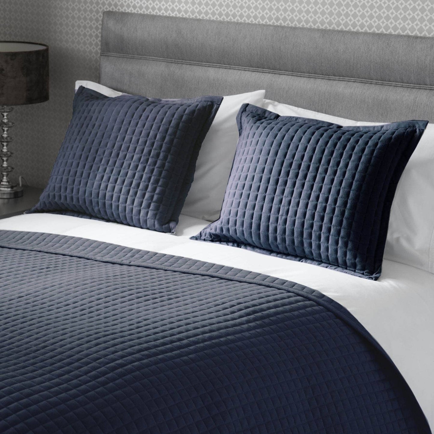 Homeware - Crompton Quilted Throw - Navy - 60009951