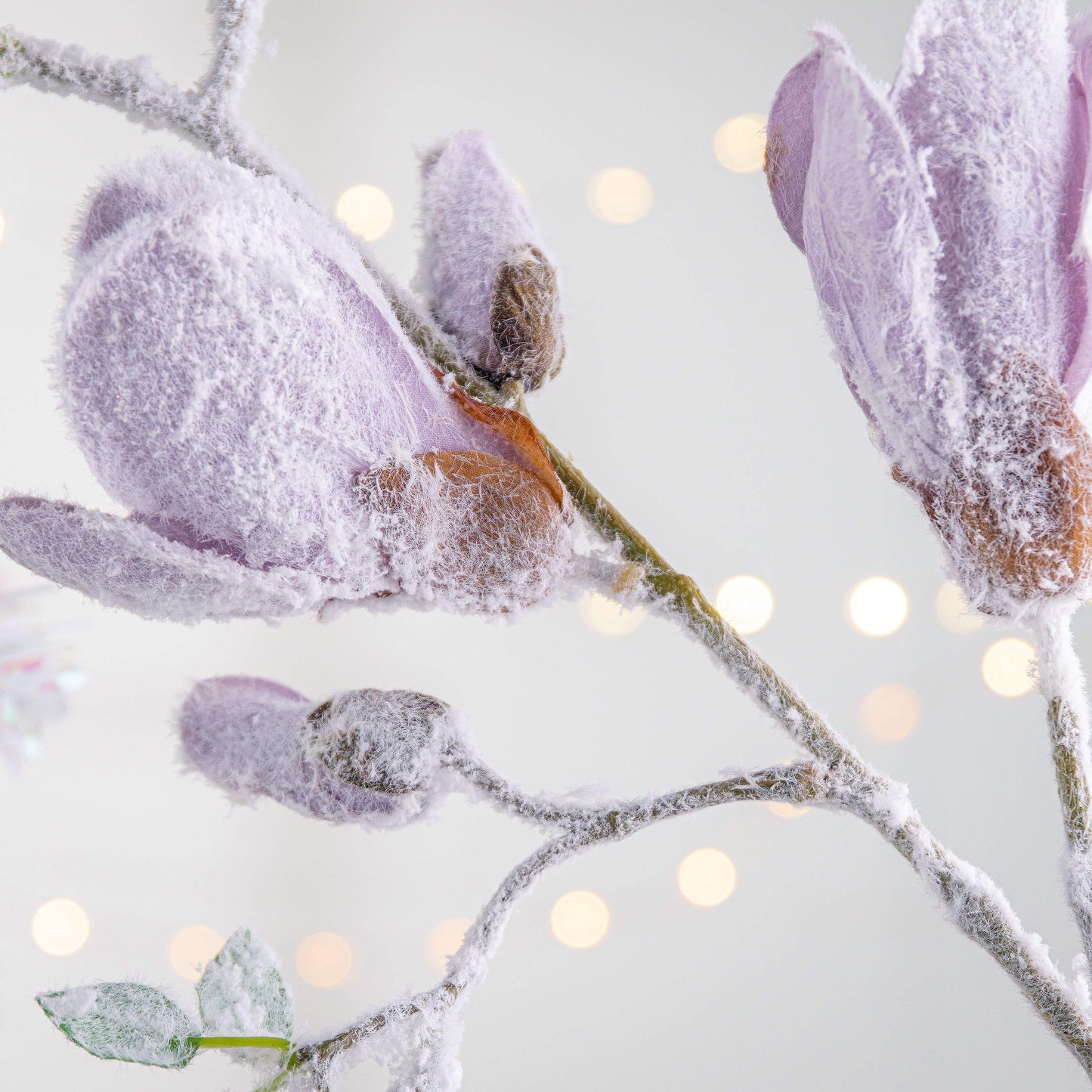 Christmas - Magnolia Spray Lilac Christmas Flower 50cm - 50153592