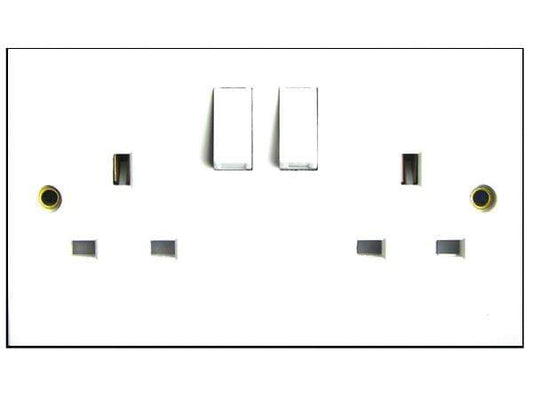 DIY  -  Sparkpak 12A Twin Switch Socket  -  01090413