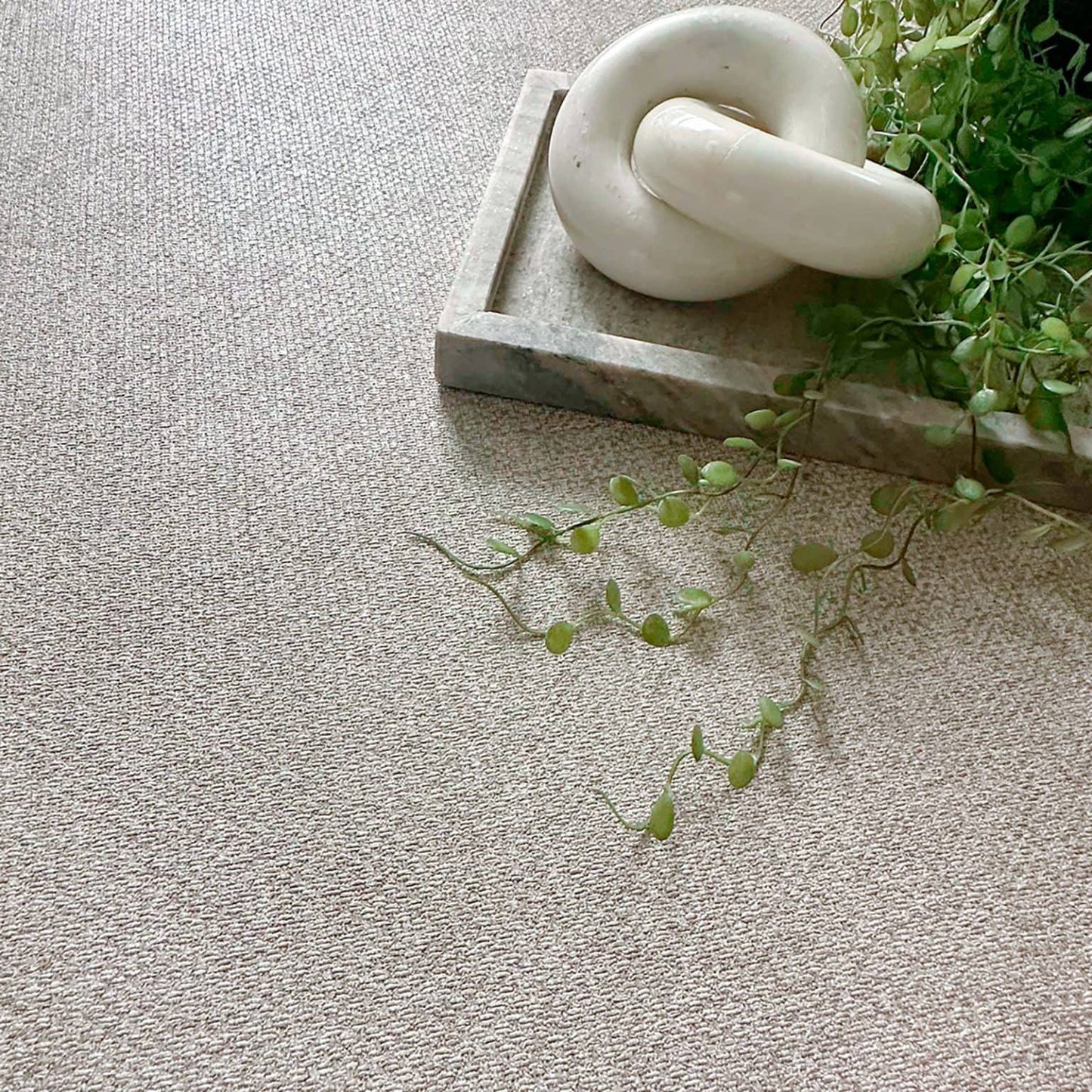 Wallpaper  -  Belgravia Mantella Beige - 1852  -  60486559
