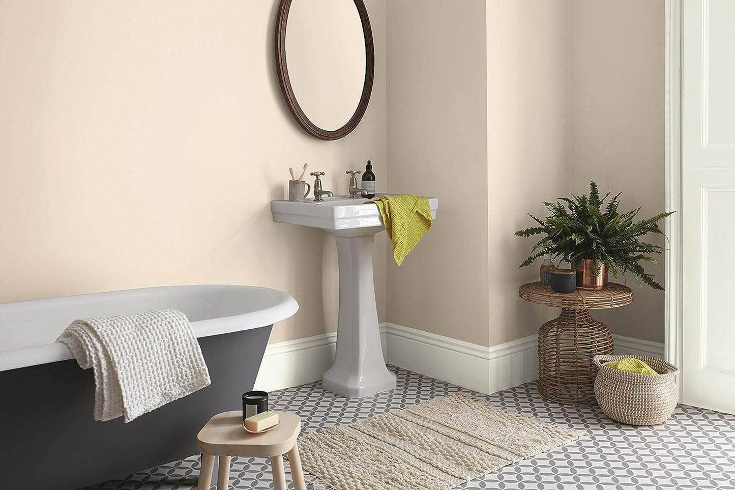 Paint  -  Dulux Easycare Matt Emulsion 2.5L - Summer Linen  -  50141829