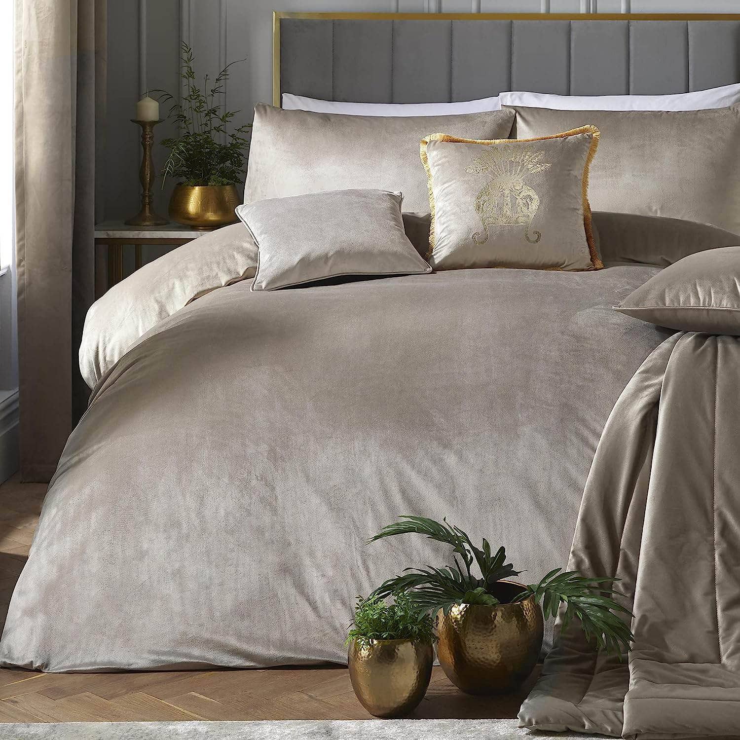 Homeware  -  Montrose Duvet Set - Linen  - 