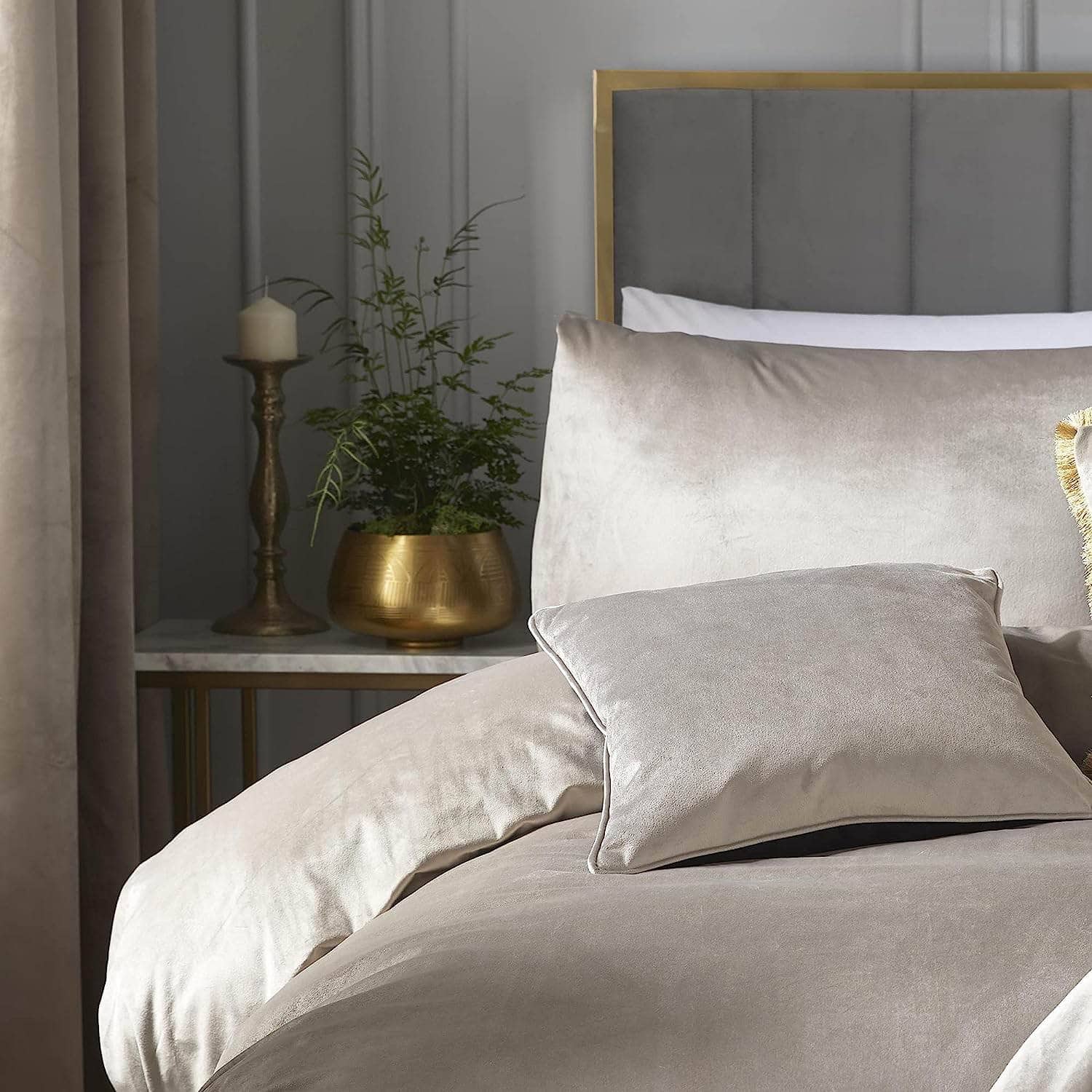 Homeware  -  Montrose Duvet Set - Linen  - 