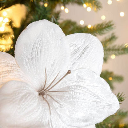 Christmas  -  White Velvet Amaryllis Clip Decoration - 14cm  -  60012207
