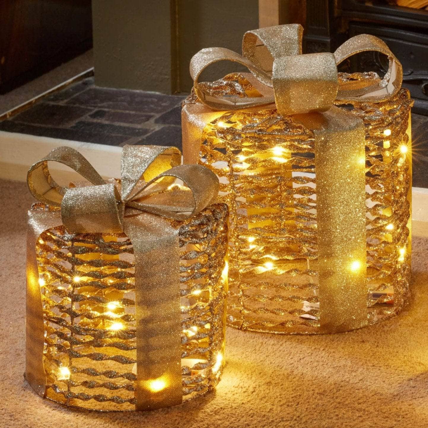 Christmas  -  Gold GlitterTwist Gift Boxes - Set of 3  -  60012367