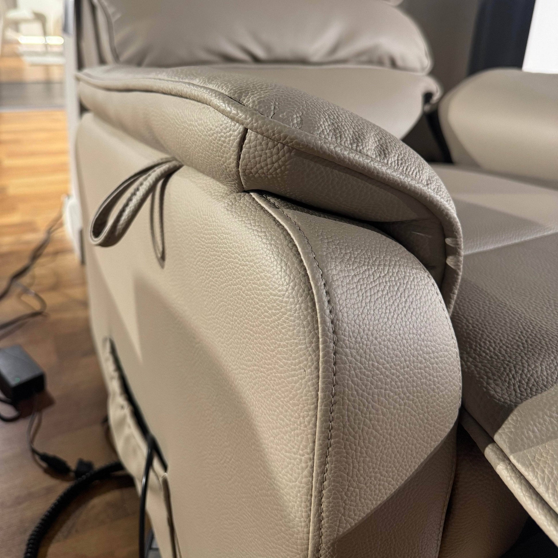 Furniture  -  Lisbon Rise & Recline Chair  -  60014448