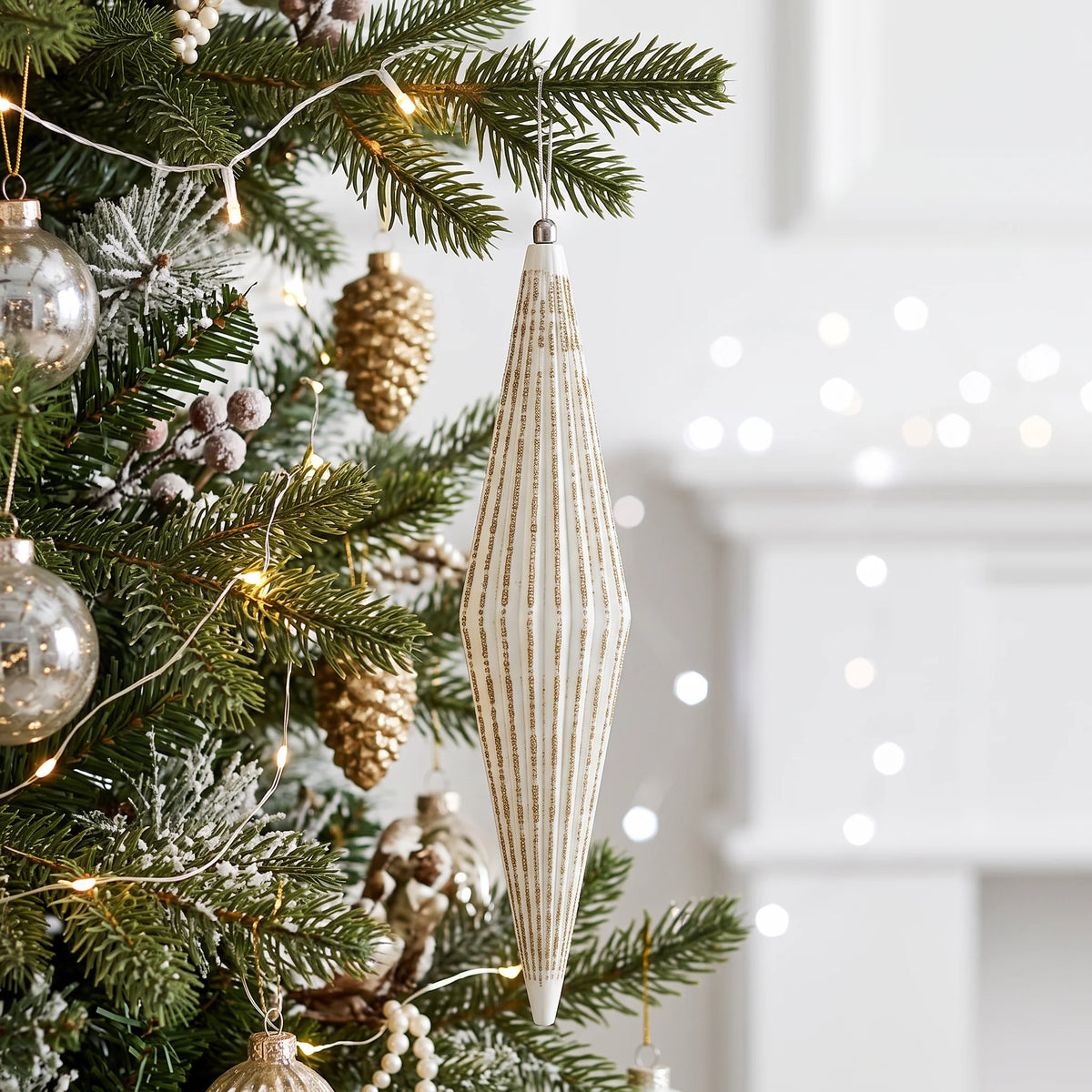 Christmas  -  Gold Shuttle with Gold and White Glitter - 33cm  -  60039457