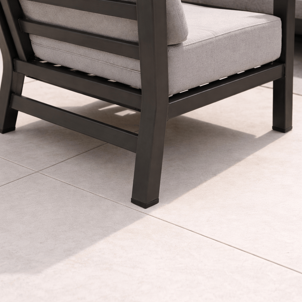 Gardening  -  Onyx Rise & Fall Corner Garden Set  -  60089867