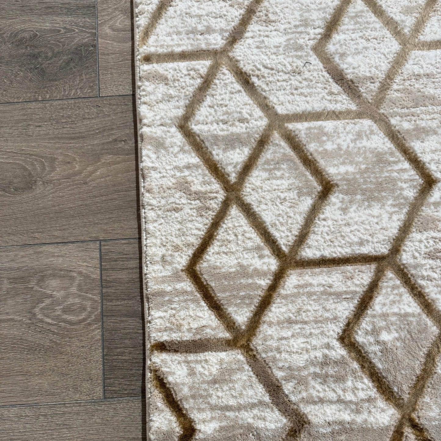 Rugs  -  Beta Cream & Gold 2561A Rug - Various Sizes  - 