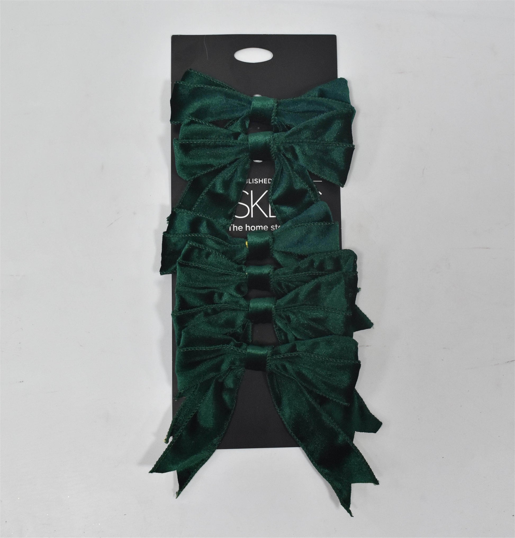 Christmas  -  Dark Green 15cm Velvet Bows - Pack of 6  -  60484076
