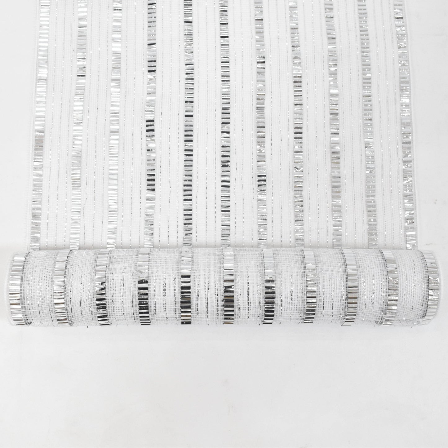 Christmas  -  White & Silver Striped Roll of Fabric - 46cm x 10y  -  60484081