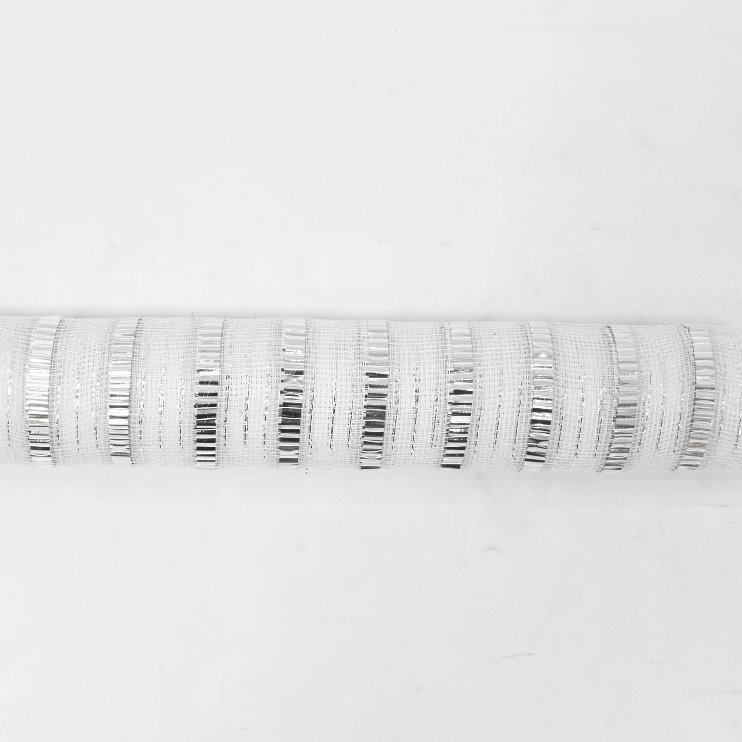 Christmas  -  White & Silver Striped Roll of Fabric - 46cm x 10y  -  60484081