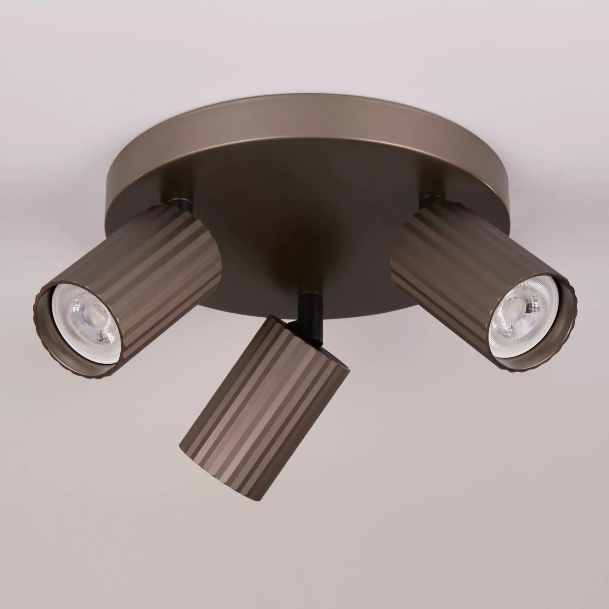 Lights  -  Aurora Triple Fluted Spotlight - Bronze  -  60484222