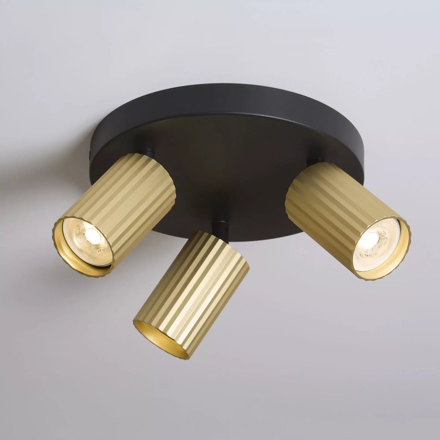 Lights  -  Aurora Triple Fluted Spotlight - Gold  -  60484223
