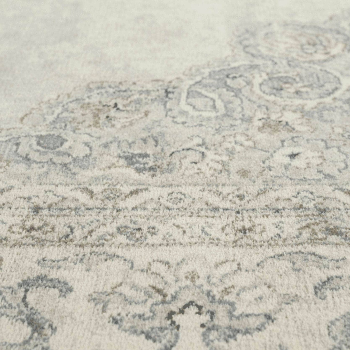 Rugs  -  Da Vinci 057-0174/6666 Vintage Medalion Rug - Various Sizes  - 