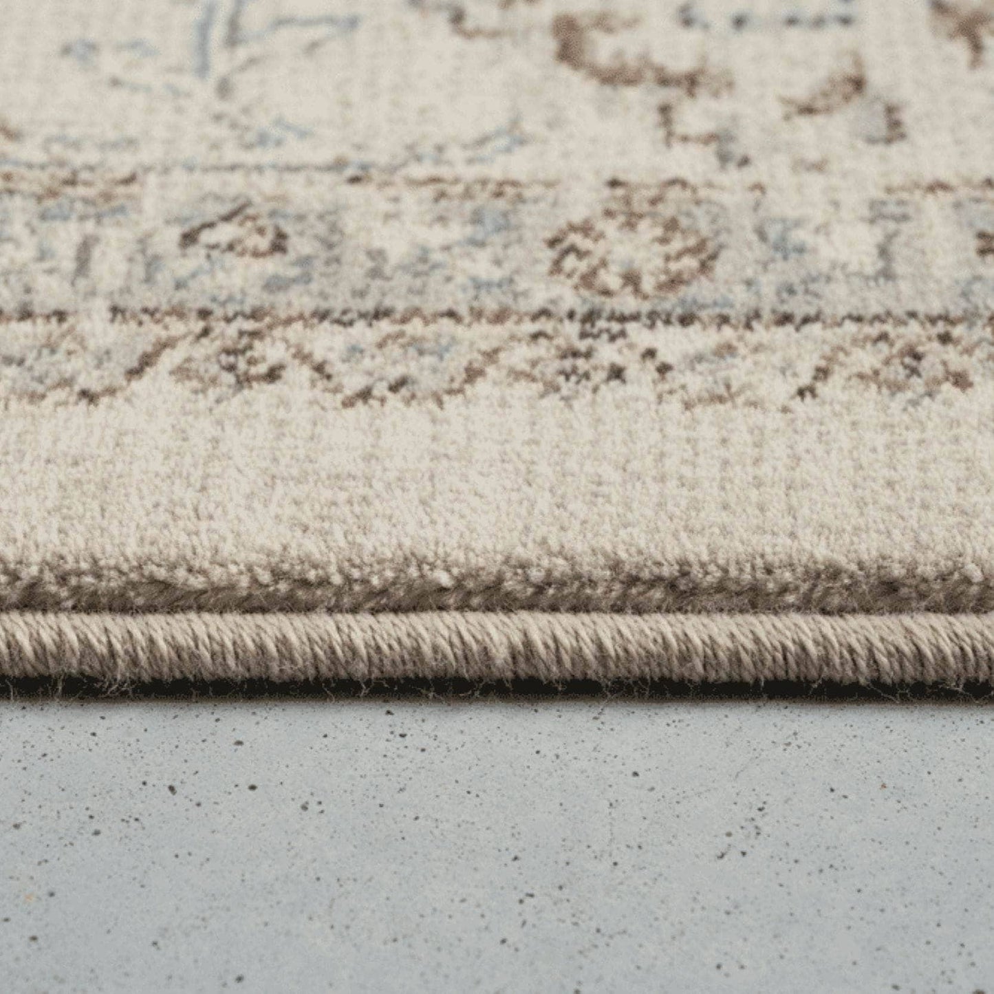 Rugs  -  Da Vinci 057-0454/6265 Beige Medallion Rug - Various Sizes  - 
