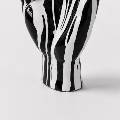 Homeware  -  Dripping Paint Black OK Sign Hand - 35cm  -  60484401