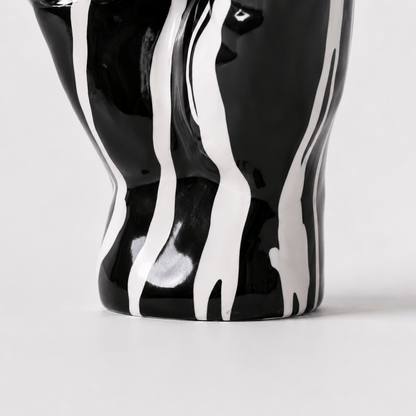Homeware  -  Dripping Paint Black Peace Sign Hand - 35cm  -  60484403