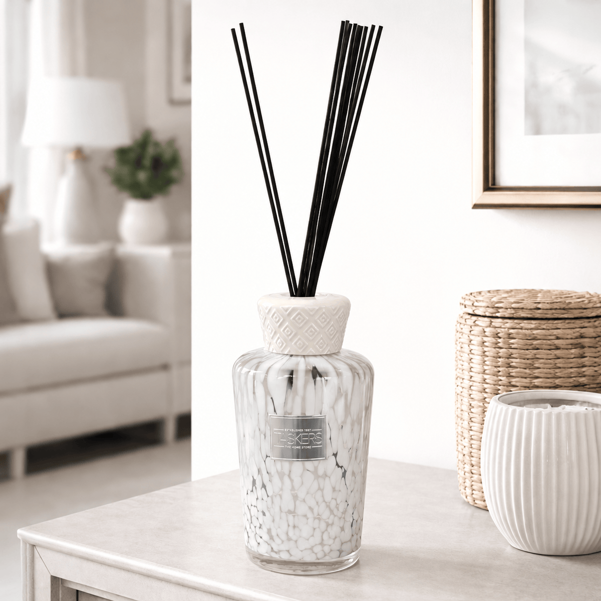 Homeware  -  White Pomegranate 2 Litre Diffuser  -  60485171