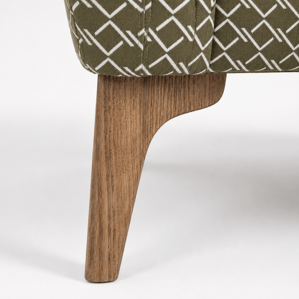 Furniture  -  Vegas Accent Chair  -  60485476