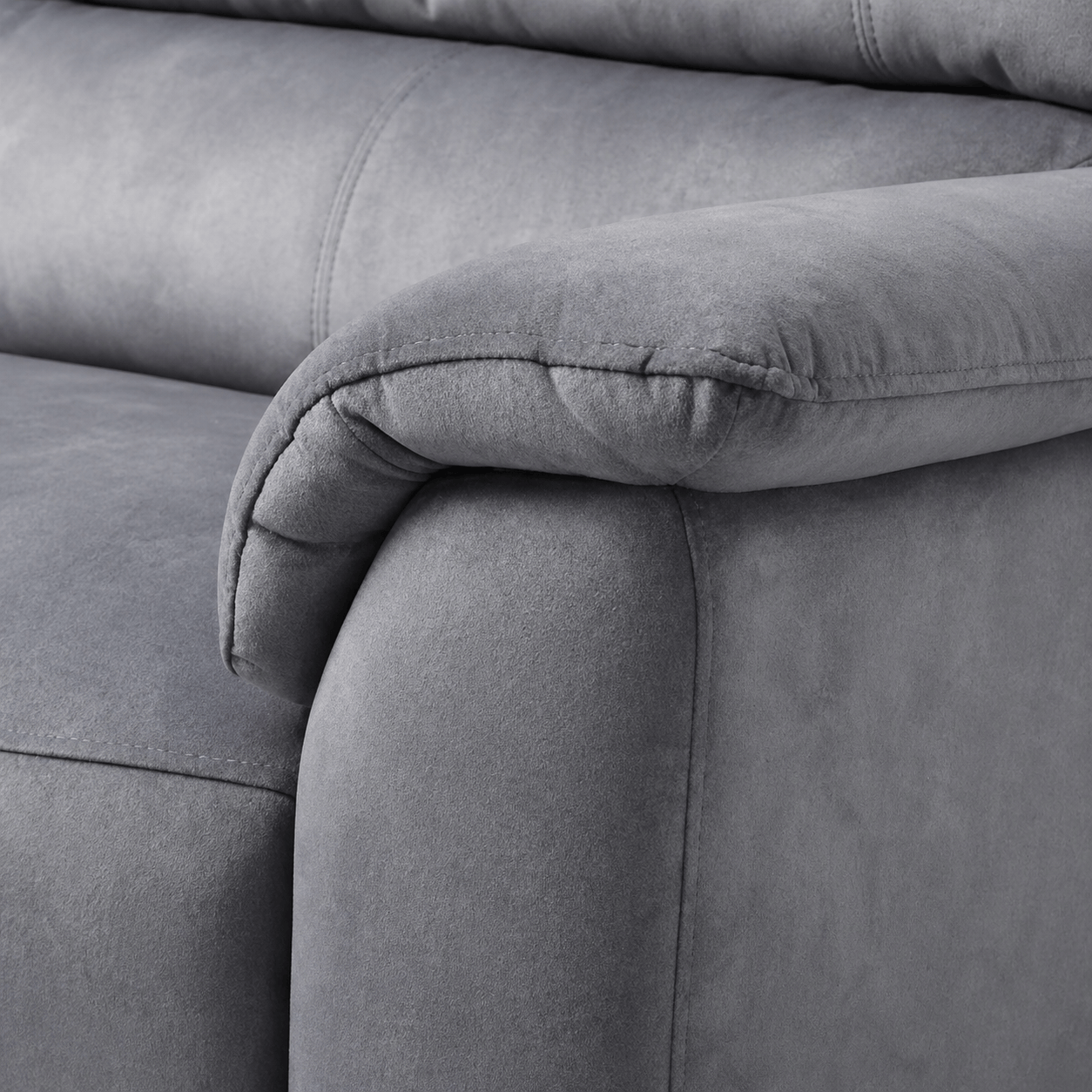 Furniture  -  Stamford 3 Seater Sofa  -  60485512