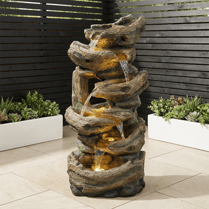 Gardening  -  Hamac Oregon Woodland Falls  -  60485636