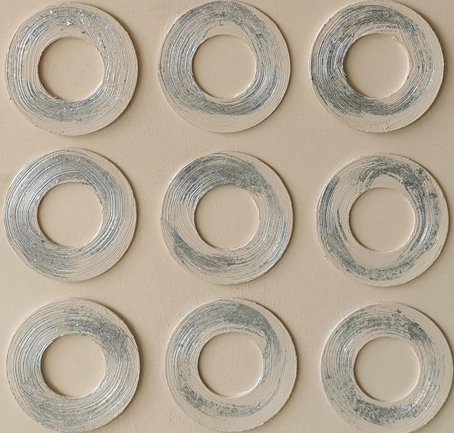 60485673 Silver Circle Design Painting - 120 x 80cm