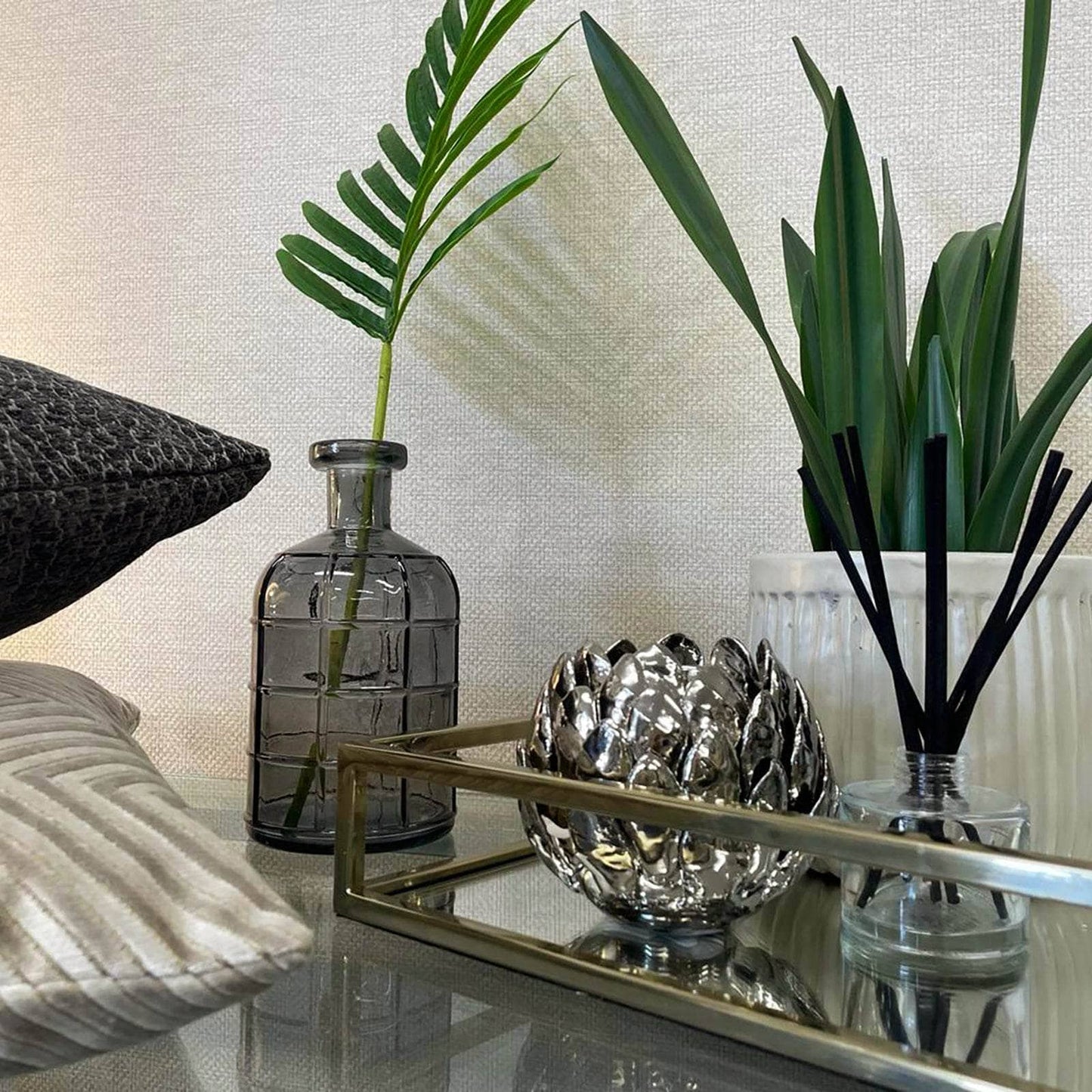 Wallpaper  -  Belgravia Palmtree Cream Texture Wallpaper - 9006  -  60003849