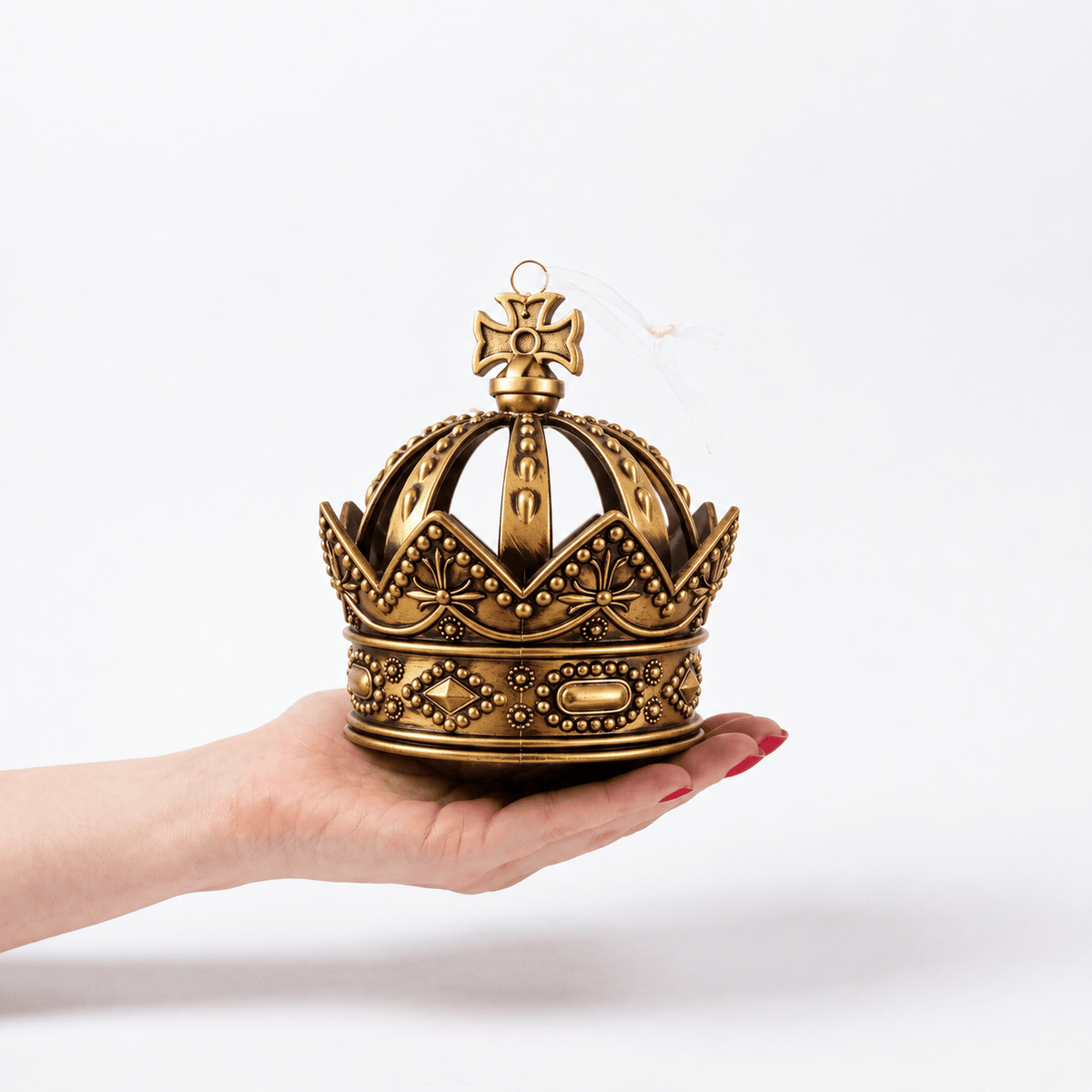 Christmas  -  Regal Crown Tree Ornament – Antique Gold – 15cm  -  60486205