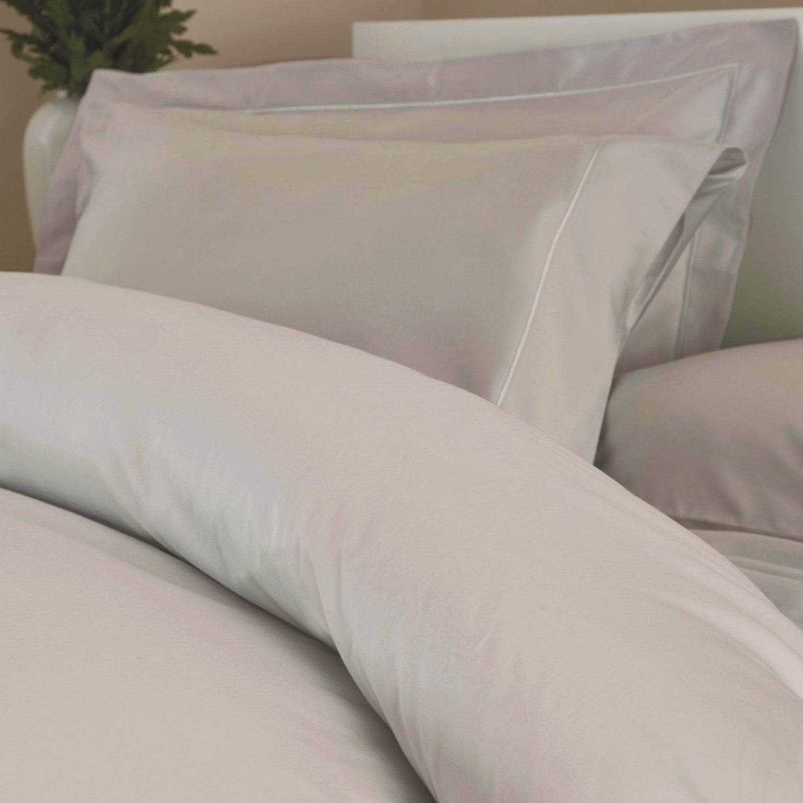 Homeware  -  Egyptian Cotton 400 Count Housewife Pillowcase - Platinum  -  60009935