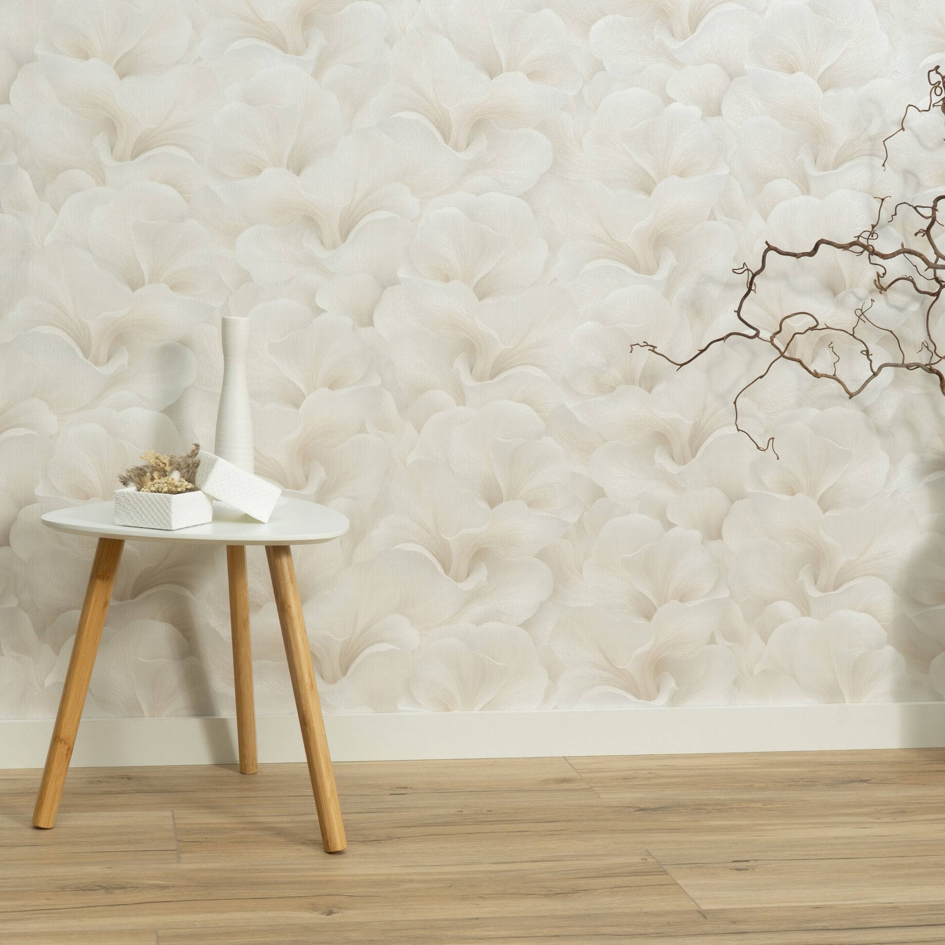 Wallpaper  -  Erismann Floral Glow Beige Metallic Wallpaper - 10527-02  -  60484821