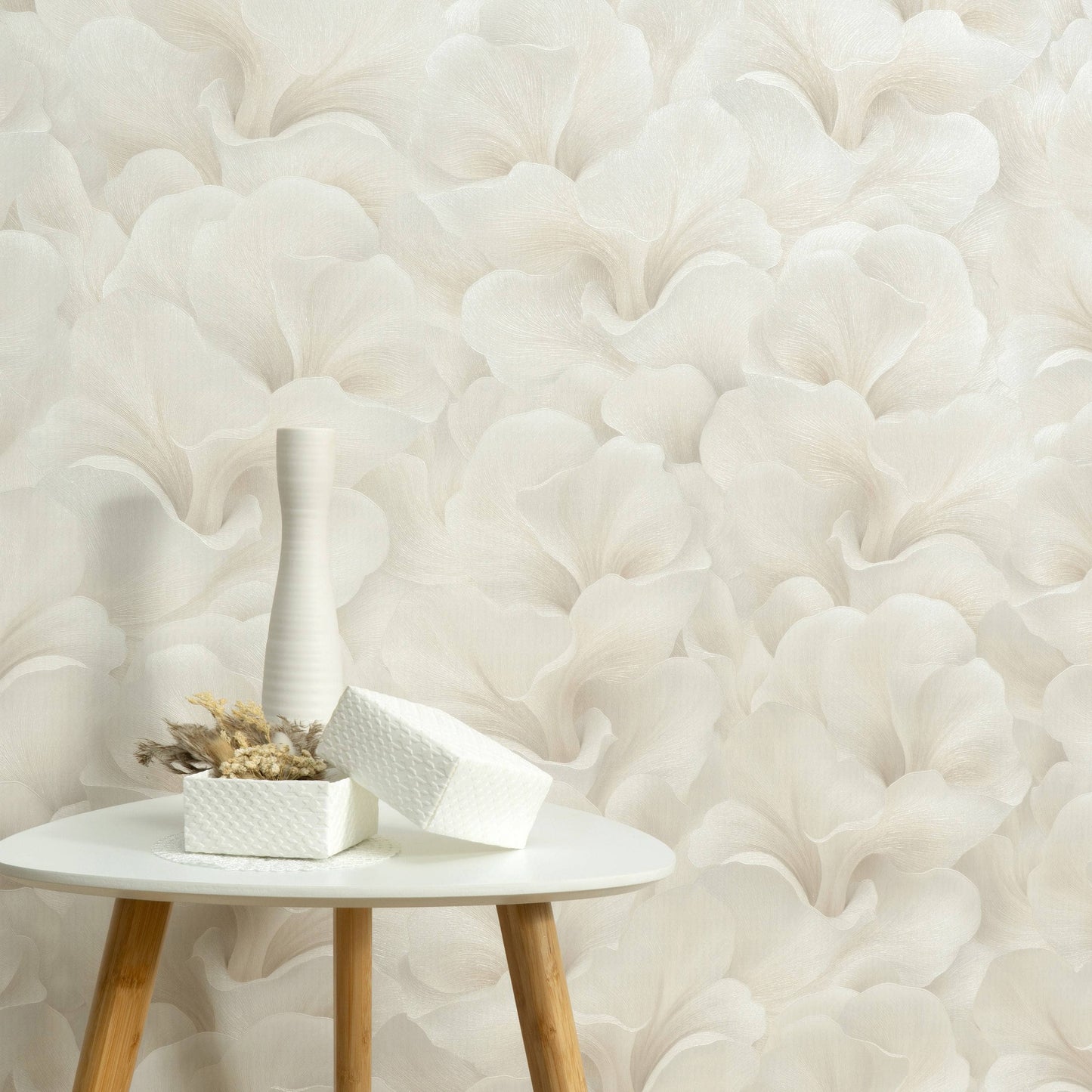 Wallpaper  -  Erismann Floral Glow Beige Metallic Wallpaper - 10527-02  -  60484821