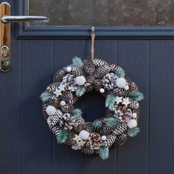 Christmas  -  Frosted Pine Wreath - 30cm  -  60008196