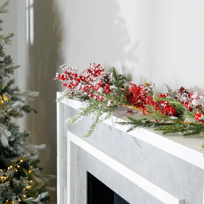 Christmas  -  Frosted Red Cranberry Garland - 175cm  -  50149927