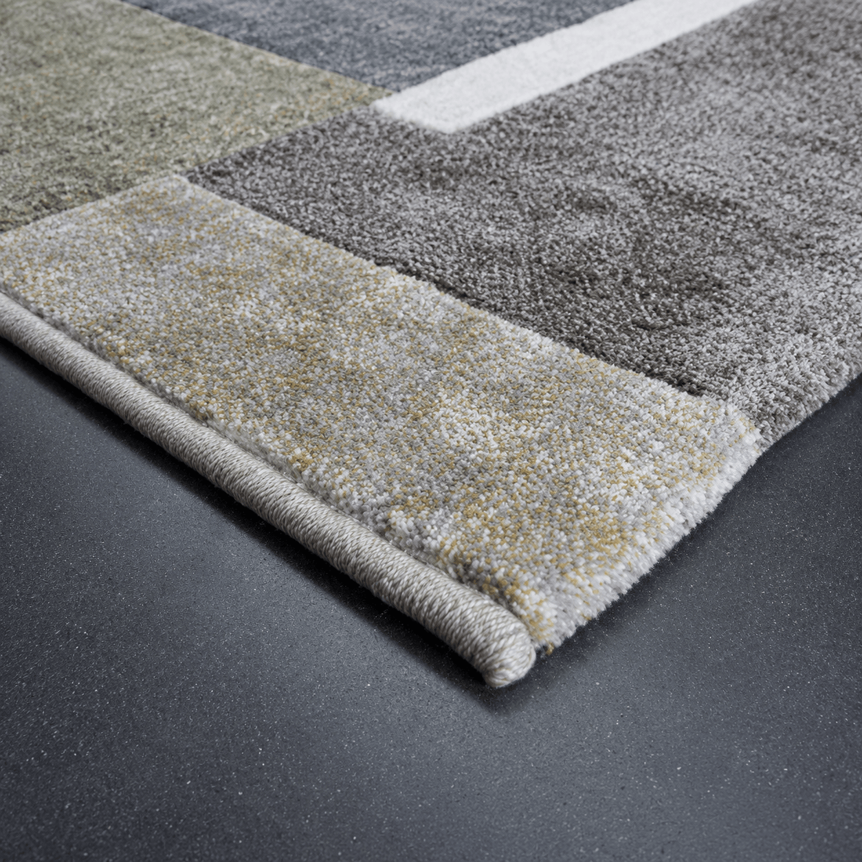 Rugs  -  Galleria Green Block Rug - Multiple Sizes  - 