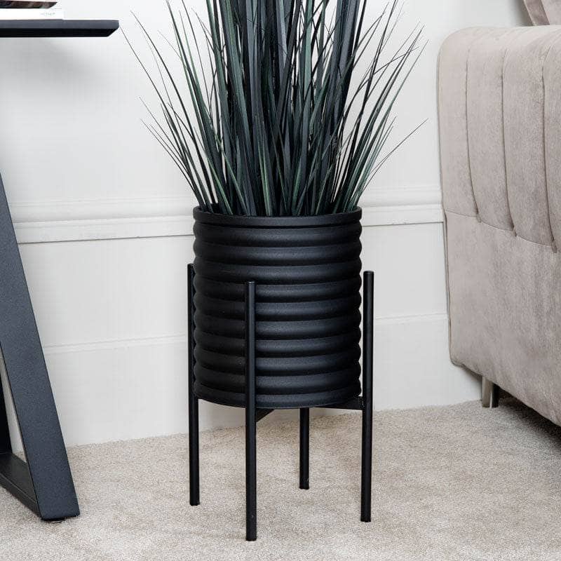 Gardening  -  Ribbed Metal Plant Pot - Black  -  60485082
