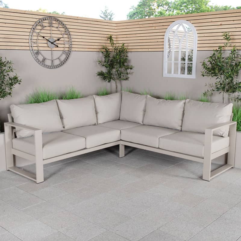 Gardening  -  Drift Natural Frame Corner Firepit Set  -  60064469