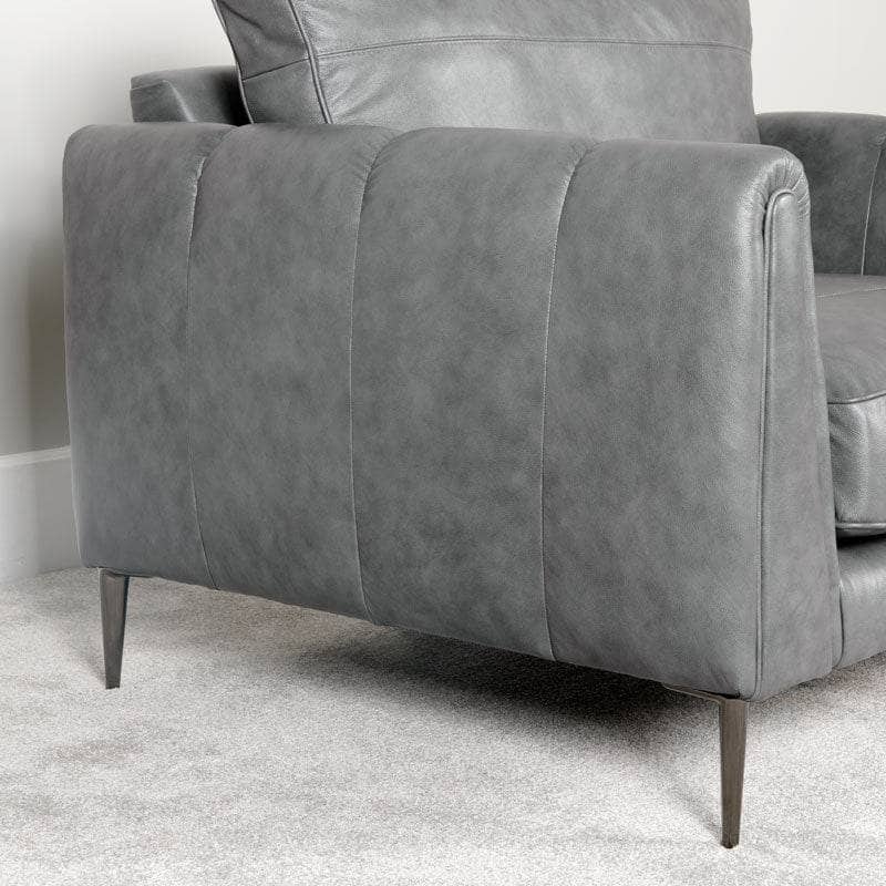 Furniture  -  Lucerne Snuggler  -  60007069