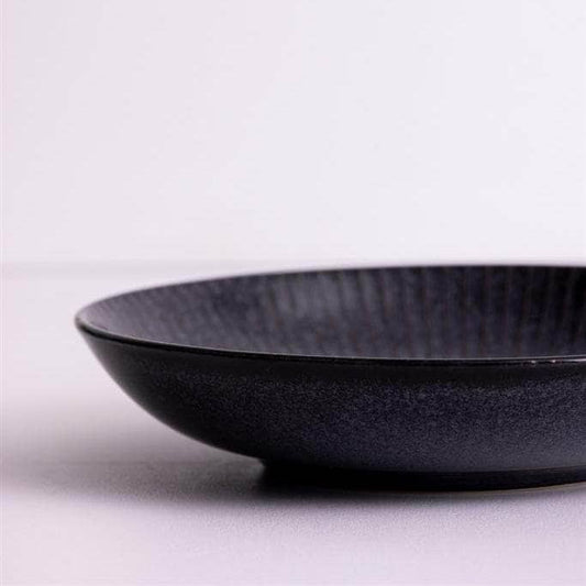Kitchenware  -  Reactive Linear Black Pasta Bowl - 23cm  -  60011767