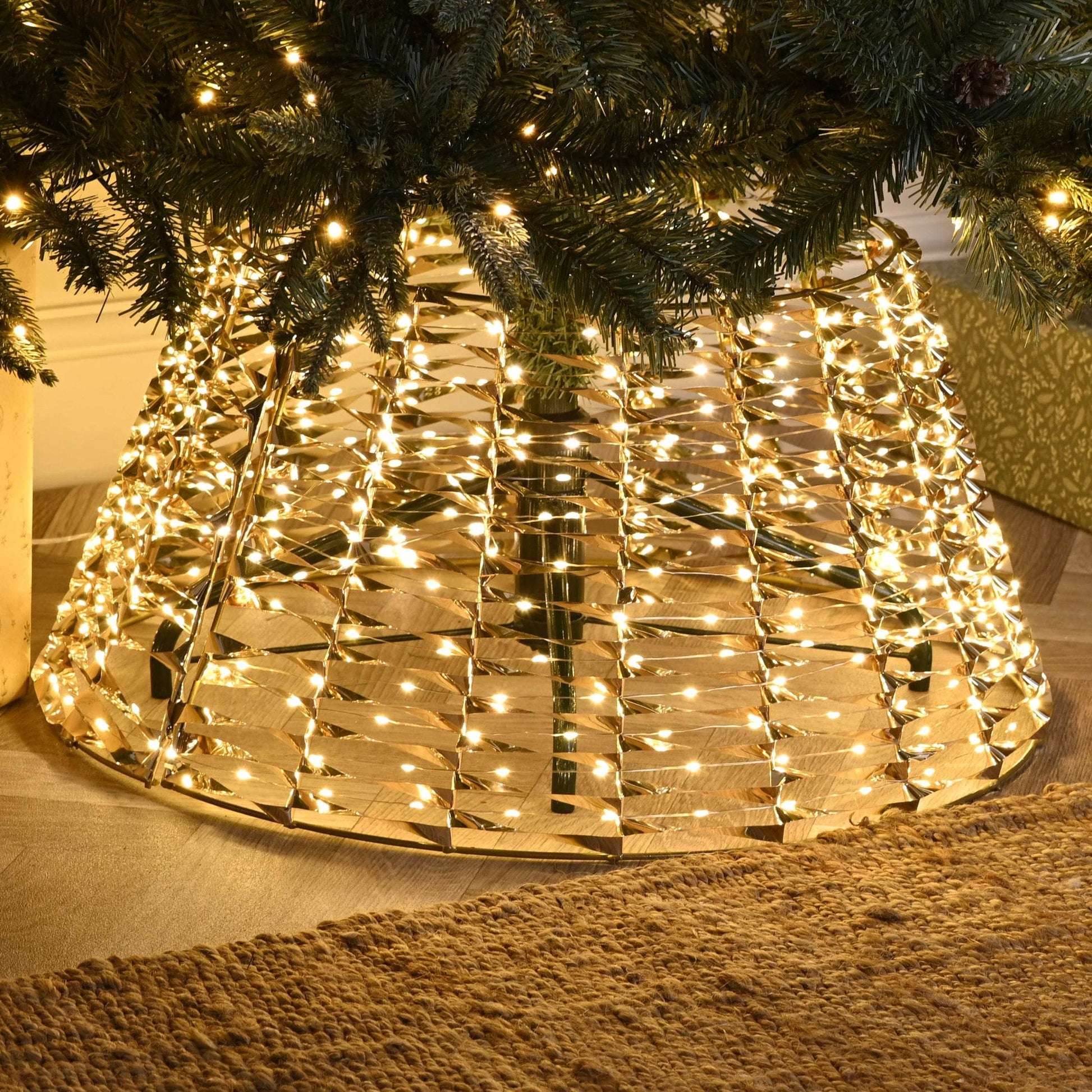 Christmas  -  Warm White LED Gold Tree Skirt - 71cm  -  60484007