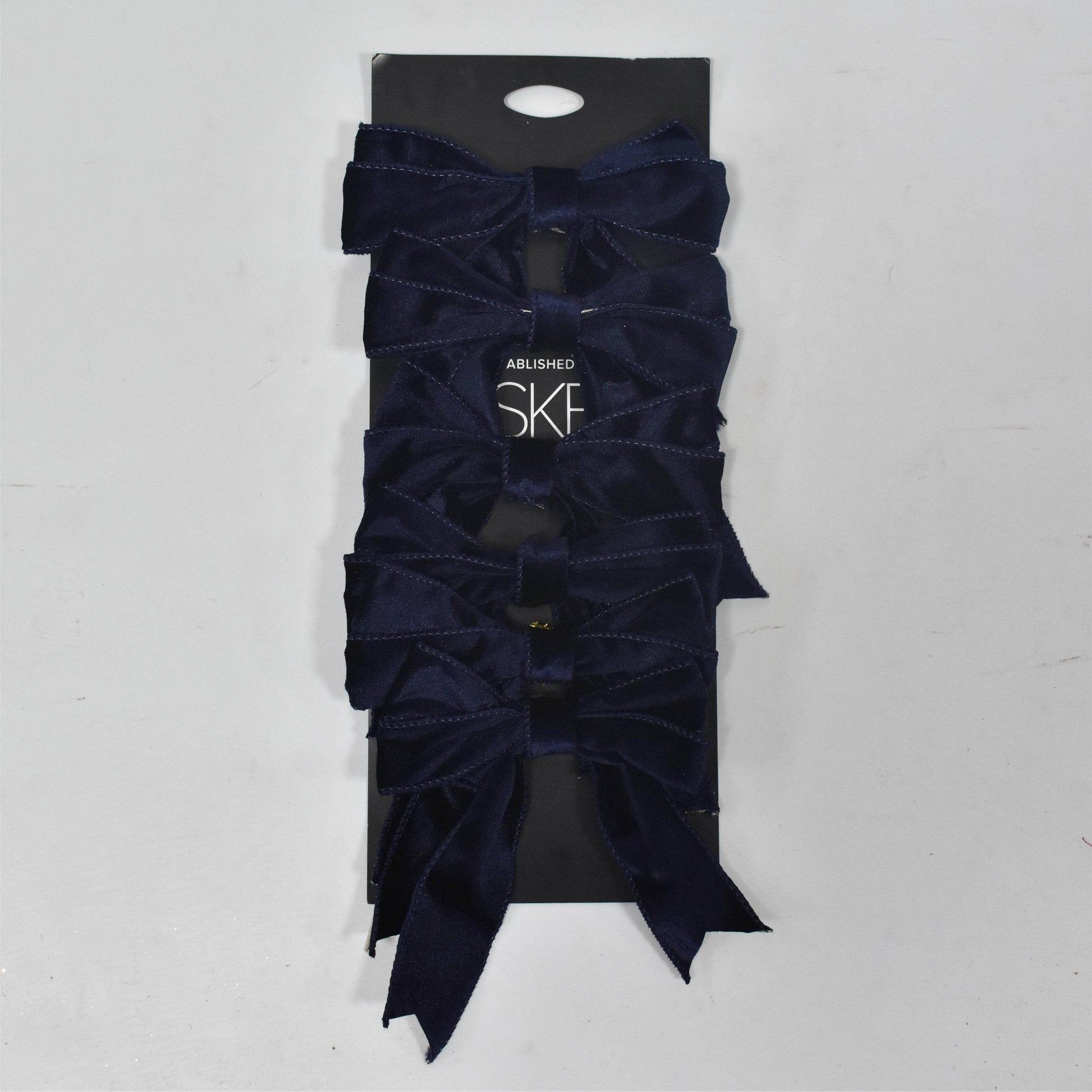 Christmas  -  Navy Blue 15cm Velvet Bows - Pack of 6  -  60484077