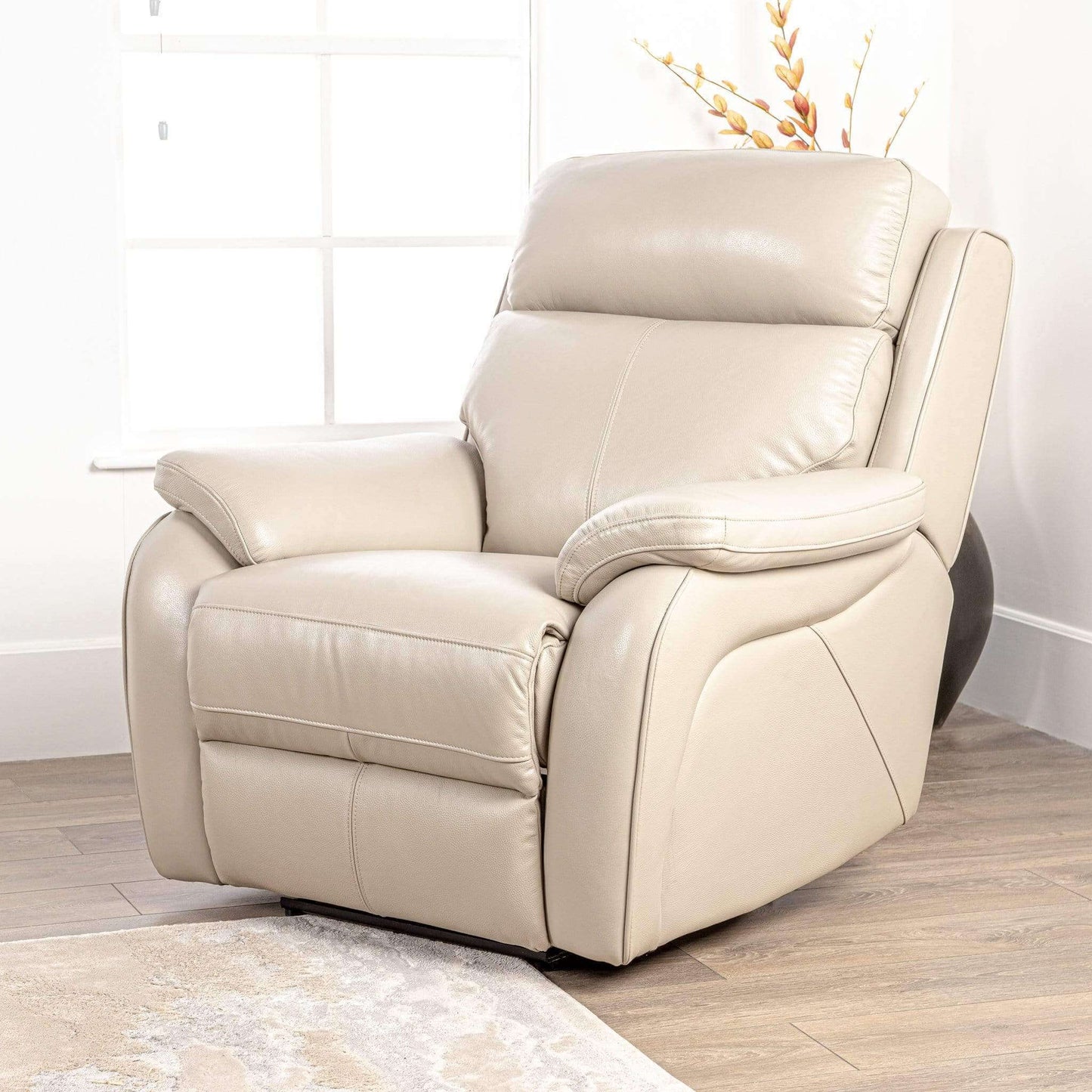 Furniture  -  Comfort King Quincy Electric Reclining Armchair  -  50153206
