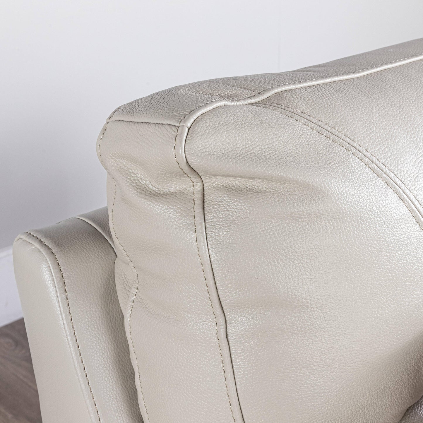 Furniture  -  Hampton 2 Seater Sofa  -  60005018