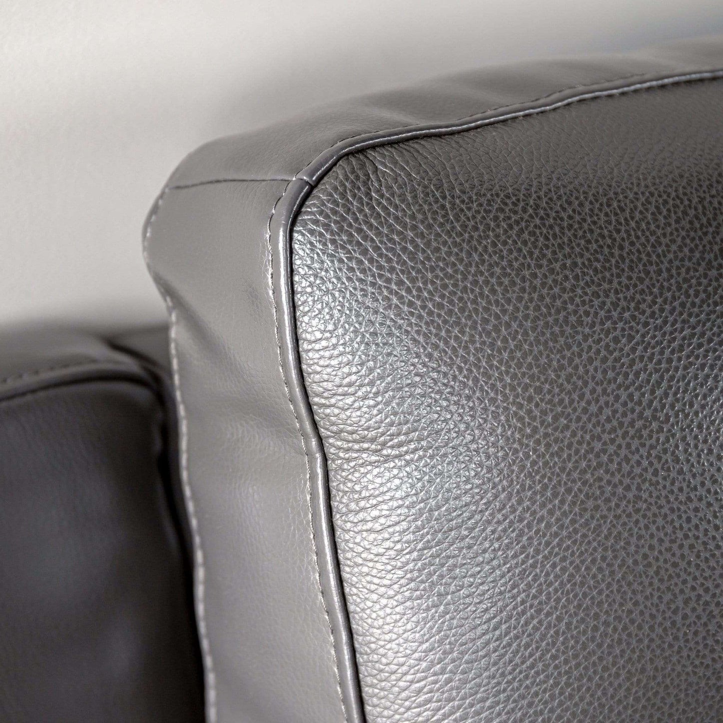 Furniture  -  Comfort King Detroit 2 Seater Sofa  -  50153208