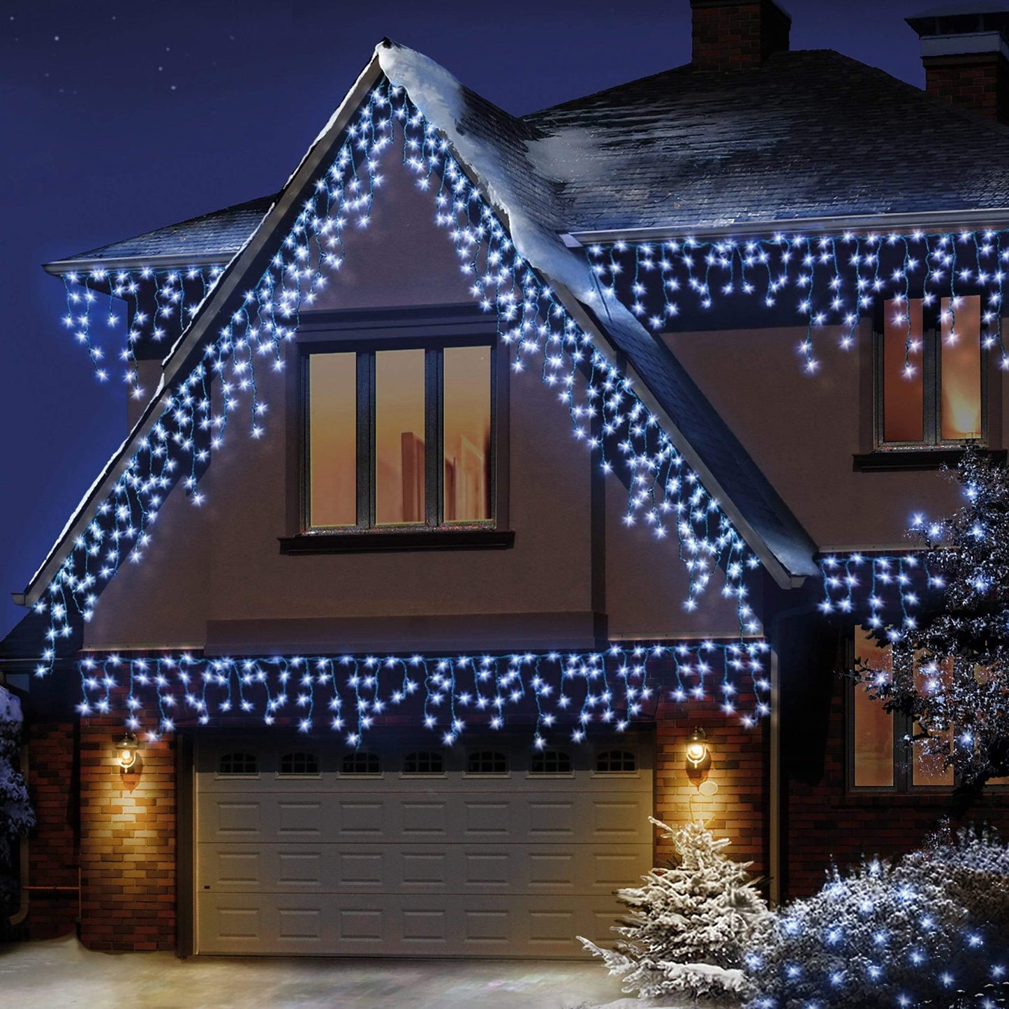 Christmas  -  Cool White LED Snowing Icicle Lights wtih Clear Cable - 10m  - 