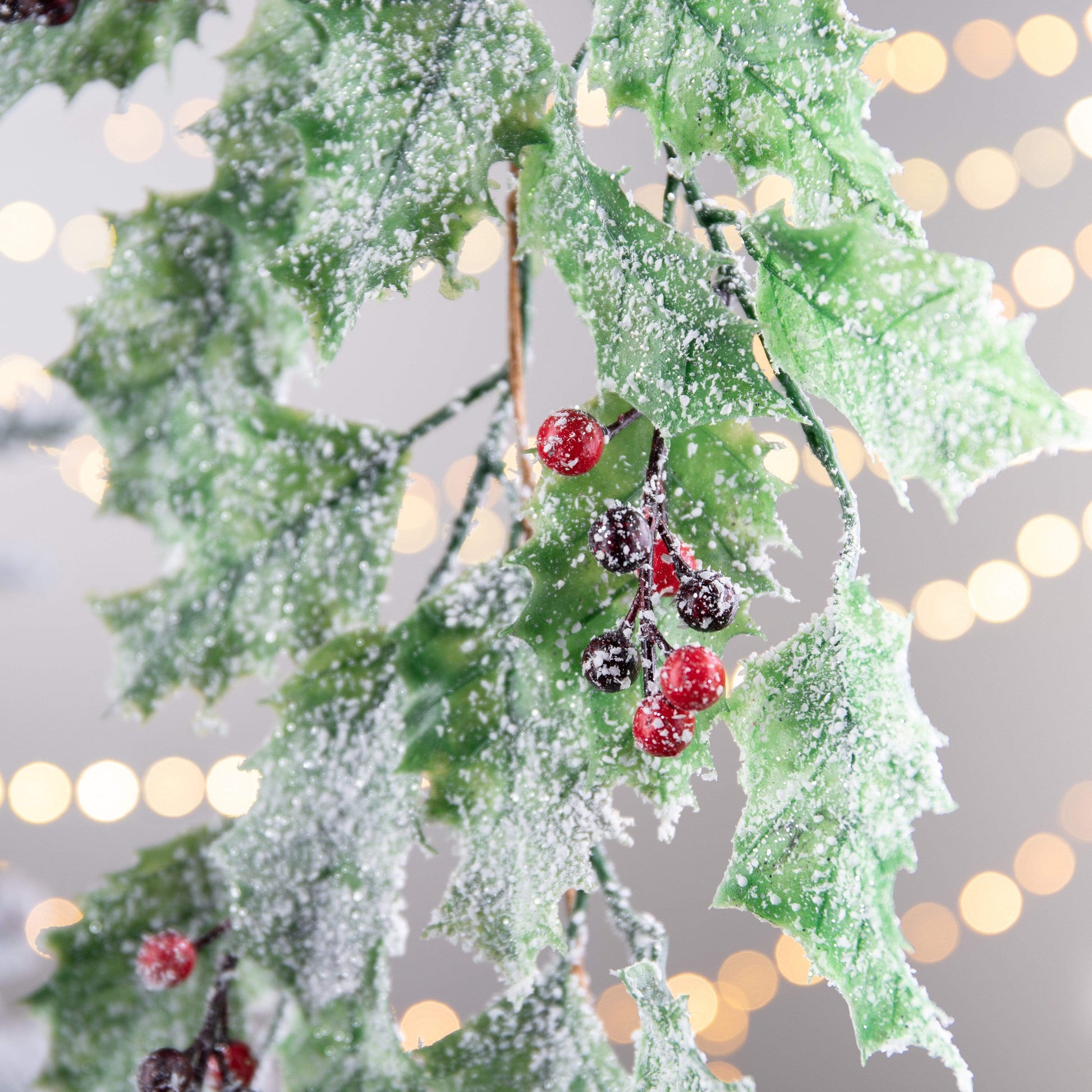 Christmas  -  Frosted Green Holly Garland - 188cm  -  60000875