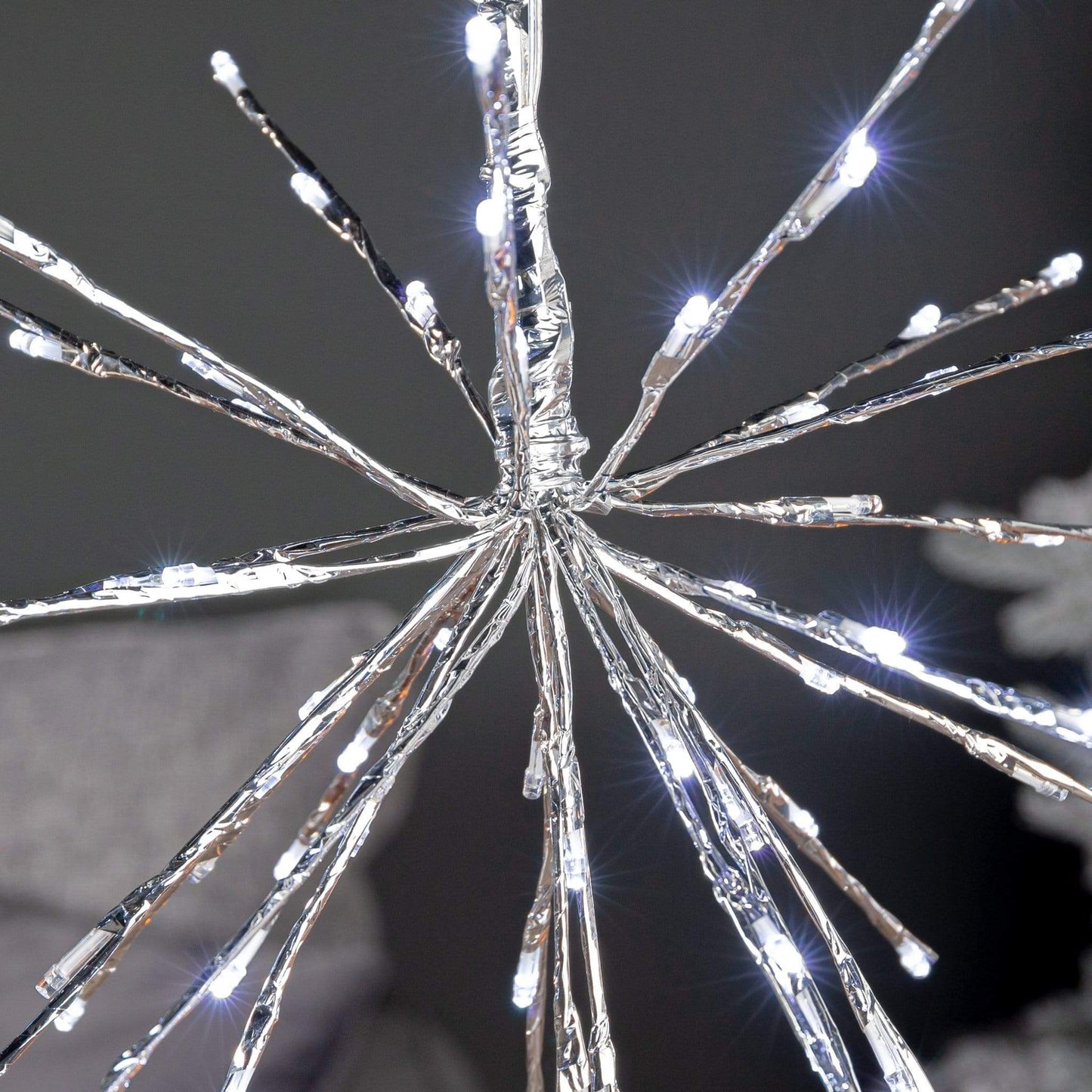 Christmas  -  Cool White LED Polestar Light  -  50138057