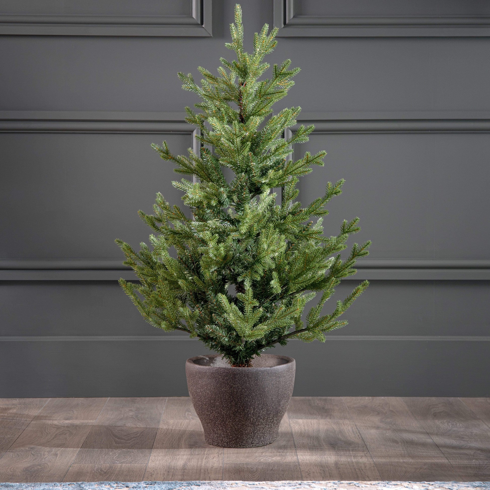 Norway Outdoor Potted 4ft Christmas Tree Taskers Online Store